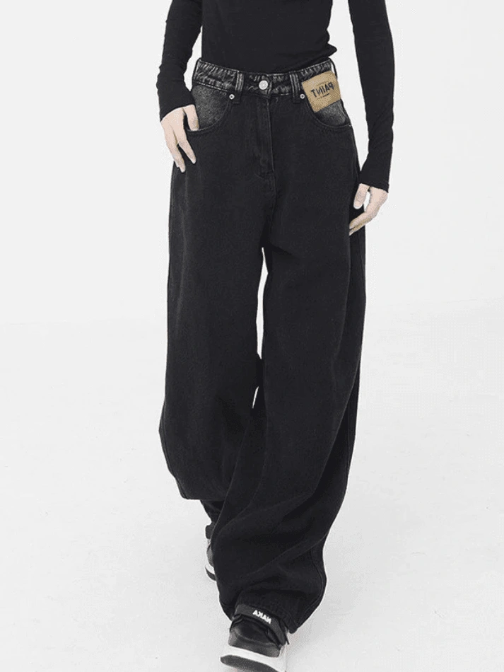 Verwaschene Boyfriend Jeans Schwarz Vintage Look für Damen Stilvoller Klassiker Retro-Jeans.